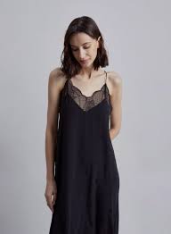 LOVE Stories Camelia Slip Long - Black